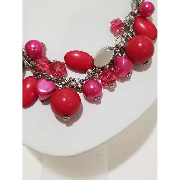 Red/Fuchsia Dangle Multi Bead Vintage Artisan 18" Necklace - with 2" Extension - Picture 5 of 10